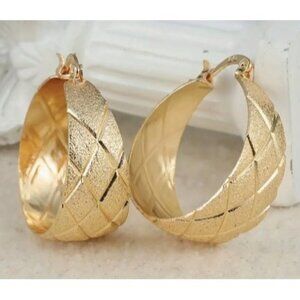 14k Gold Plated Rhombus Pattern Hoop Earrings